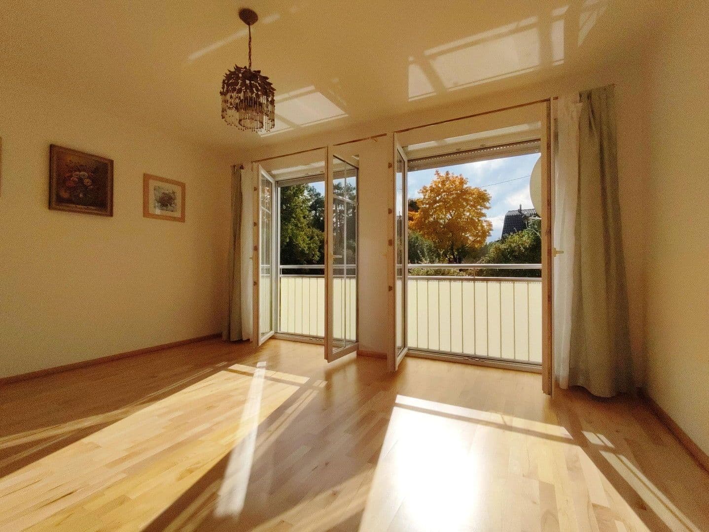 Prodej domu 132 m², pozemek 100 m², München, Bavorsko Prodej domu 132 m², pozemek 100 m², München, Bavorsko