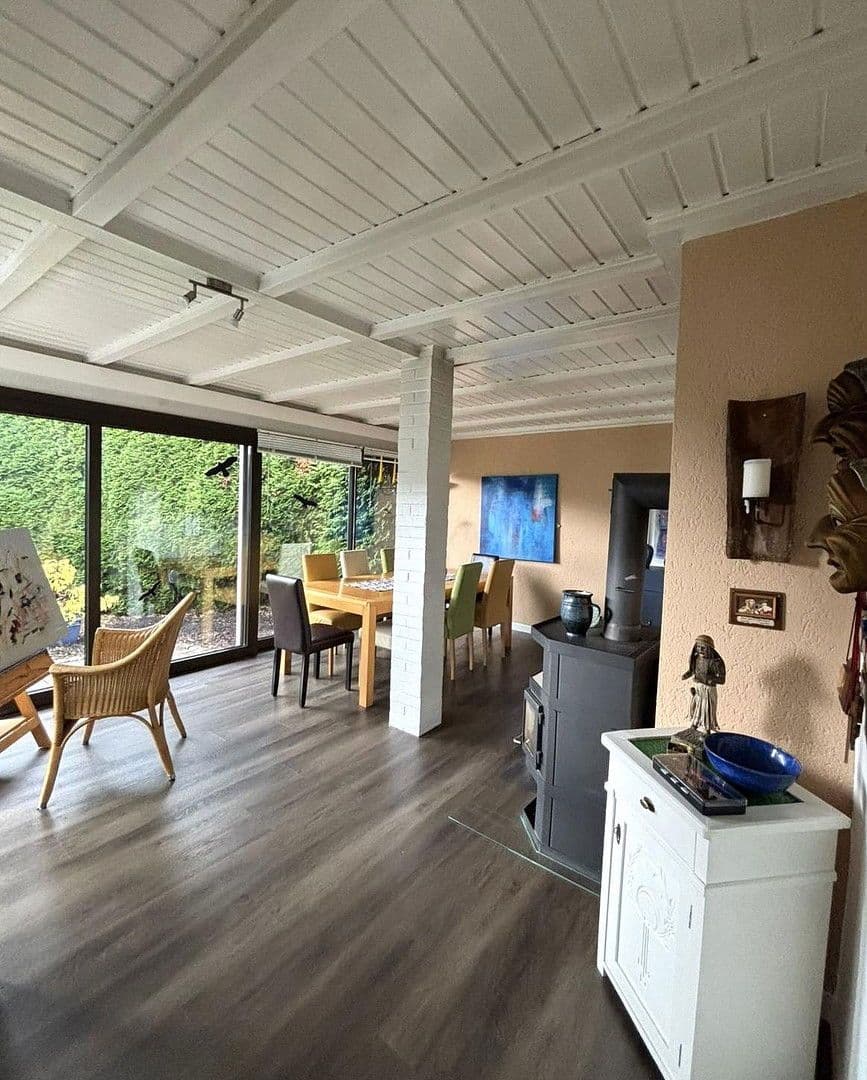 Prodej domu 228 m², pozemek 1.671 m², Zell im Wiesental, Bádensko-Württembersko Prodej domu 228 m², pozemek 1.671 m², Zell im Wiesental, Bádensko-Württembersko