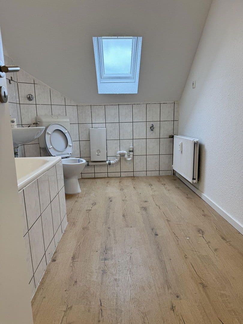 Pronájem bytu 2+1 50 m², Kochstr. 59, Krefeld, Severní Porýní-Vestfálsko Pronájem bytu 2+1 50 m², Kochstr. 59, Krefeld, Severní Porýní-Vestfálsko