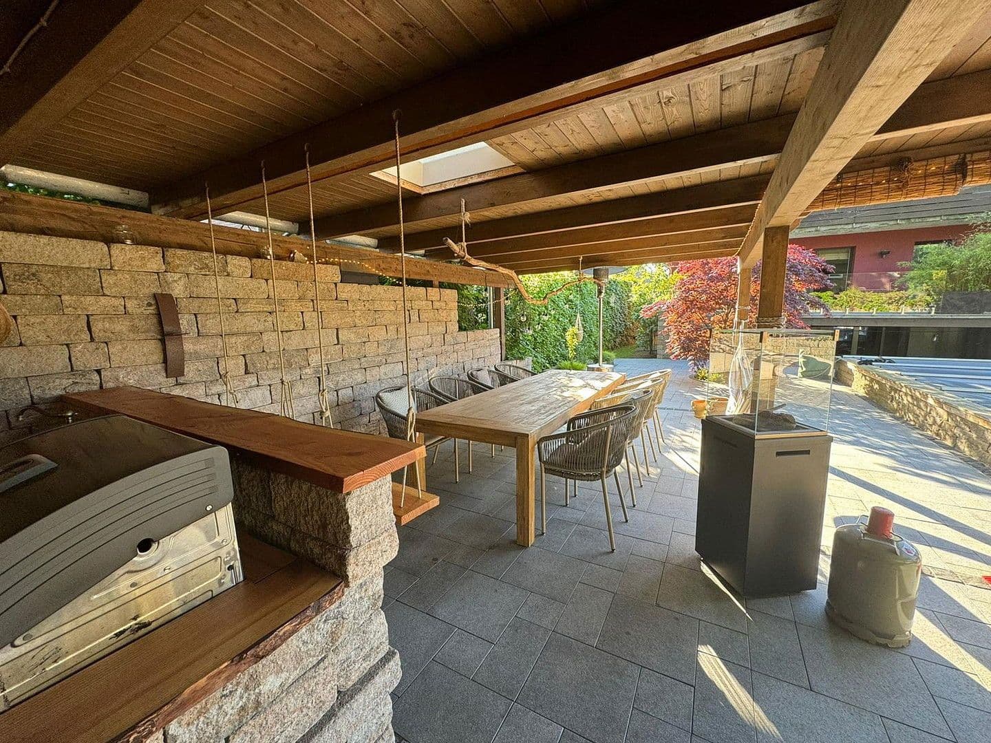 Pronájem bytu 6+kk 130 m², Märkerweg 36, Hamburg, Hamburg Pronájem bytu 6+kk 130 m², Märkerweg 36, Hamburg, Hamburg