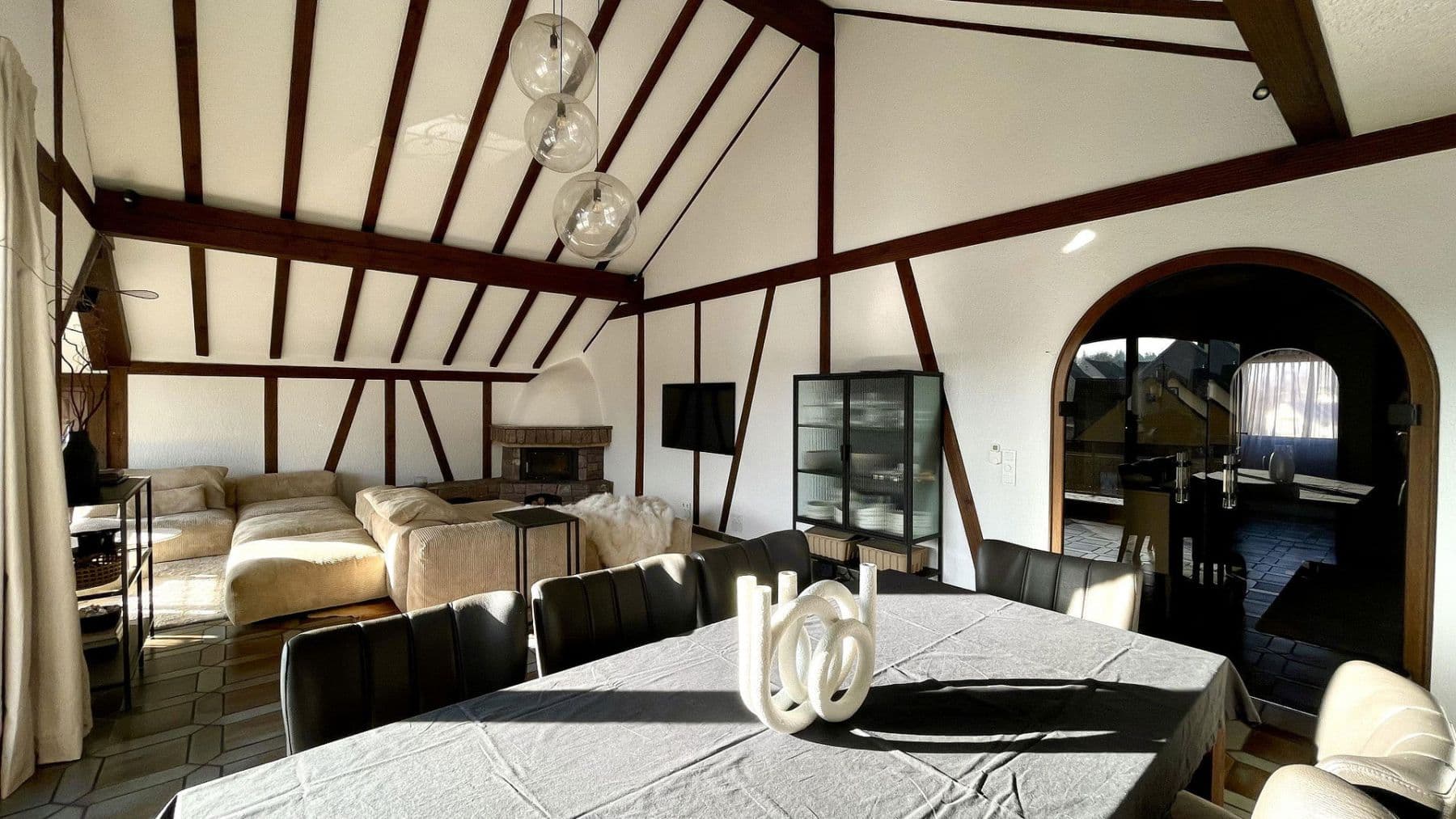 Pronájem bytu 4+kk 120 m², Gartenstraße 16, Schramberg, Bádensko-Württembersko Pronájem bytu 4+kk 120 m², Gartenstraße 16, Schramberg, Bádensko-Württembersko