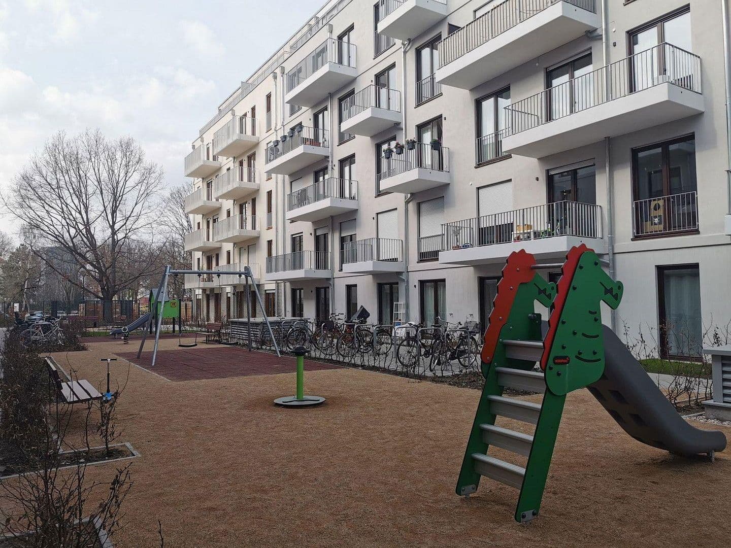 Pronájem bytu 3+1 84 m², Münsterlandstr. 60, Berlin, Berlín Pronájem bytu 3+1 84 m², Münsterlandstr. 60, Berlin, Berlín