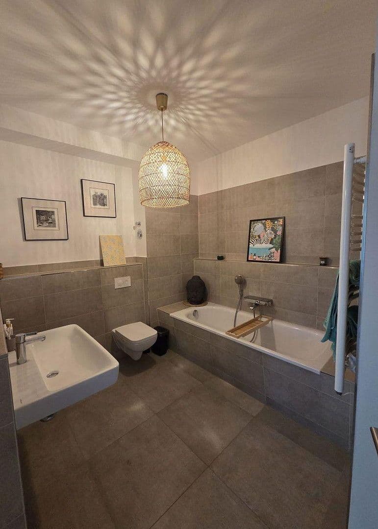 Pronájem bytu 3+1 84 m², Münsterlandstr. 60, Berlin, Berlín Pronájem bytu 3+1 84 m², Münsterlandstr. 60, Berlin, Berlín