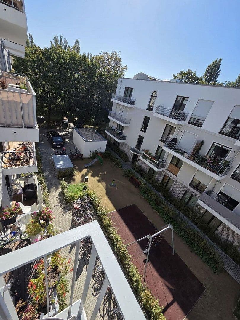 Pronájem bytu 3+1 84 m², Münsterlandstr. 60, Berlin, Berlín Pronájem bytu 3+1 84 m², Münsterlandstr. 60, Berlin, Berlín