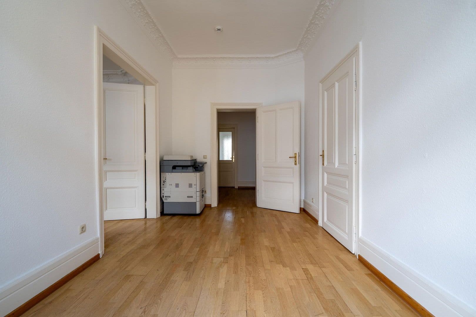 Pronájem kanceláře 84 m², Taunusstraße 38, Frankfurt, Hessen Pronájem kanceláře 84 m², Taunusstraße 38, Frankfurt, Hessen