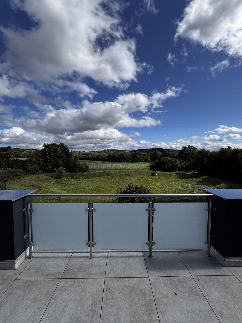 Prodej domu 274 m², pozemek 615 m², Roxheim, Porýní-Falc Prodej domu 274 m², pozemek 615 m², Roxheim, Porýní-Falc