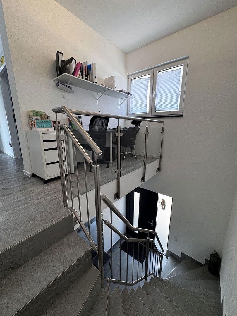 Prodej domu 274 m², pozemek 615 m², Roxheim, Porýní-Falc Prodej domu 274 m², pozemek 615 m², Roxheim, Porýní-Falc