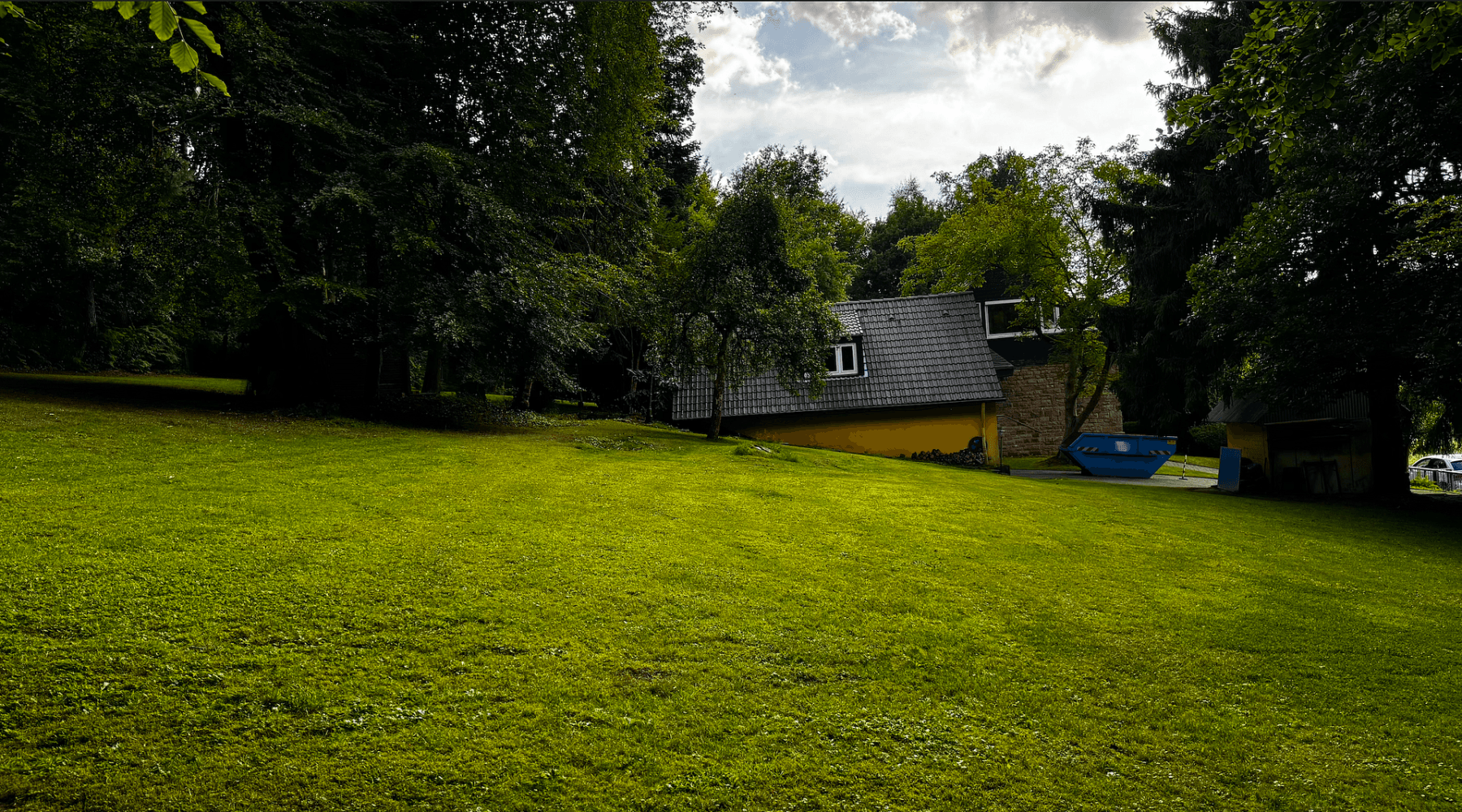 Prodej domu 245 m², pozemek 10.100 m², Dortmund, Severní Porýní-Vestfálsko Prodej domu 245 m², pozemek 10.100 m², Dortmund, Severní Porýní-Vestfálsko