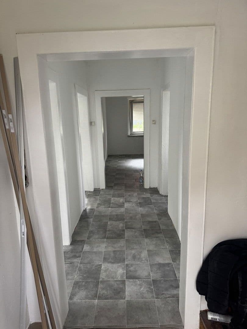 Prodej domu 150 m², pozemek 1.000 m², Höhbuck 7, Roßtal, Bavorsko Prodej domu 150 m², pozemek 1.000 m², Höhbuck 7, Roßtal, Bavorsko