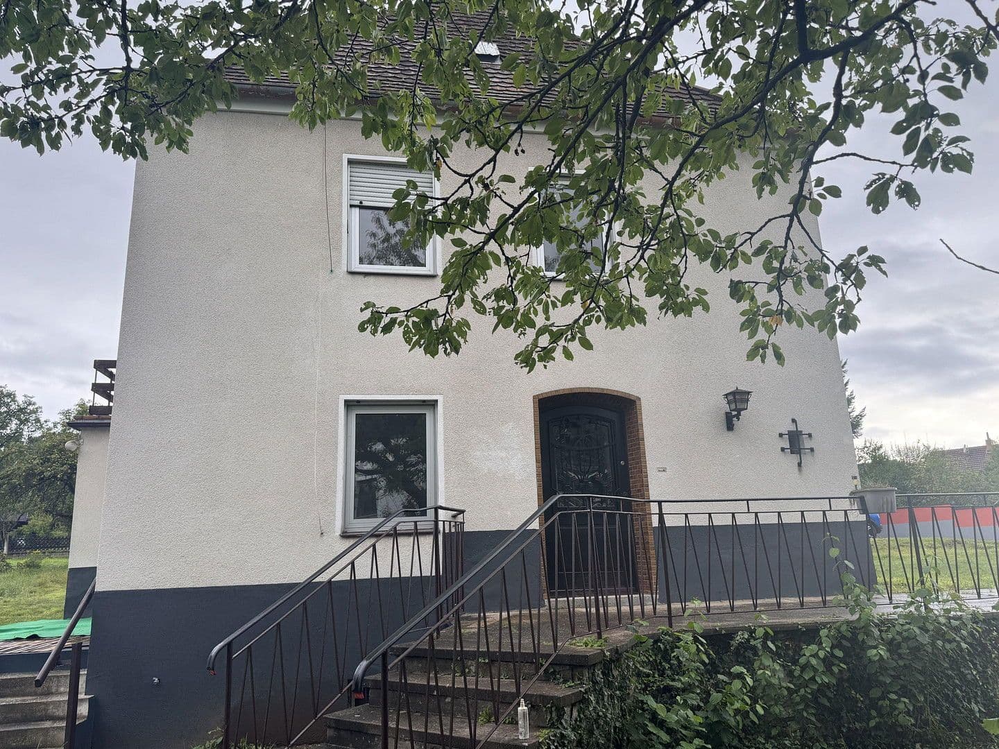 Prodej domu 150 m², pozemek 1.000 m², Höhbuck 7, Roßtal, Bavorsko Prodej domu 150 m², pozemek 1.000 m², Höhbuck 7, Roßtal, Bavorsko