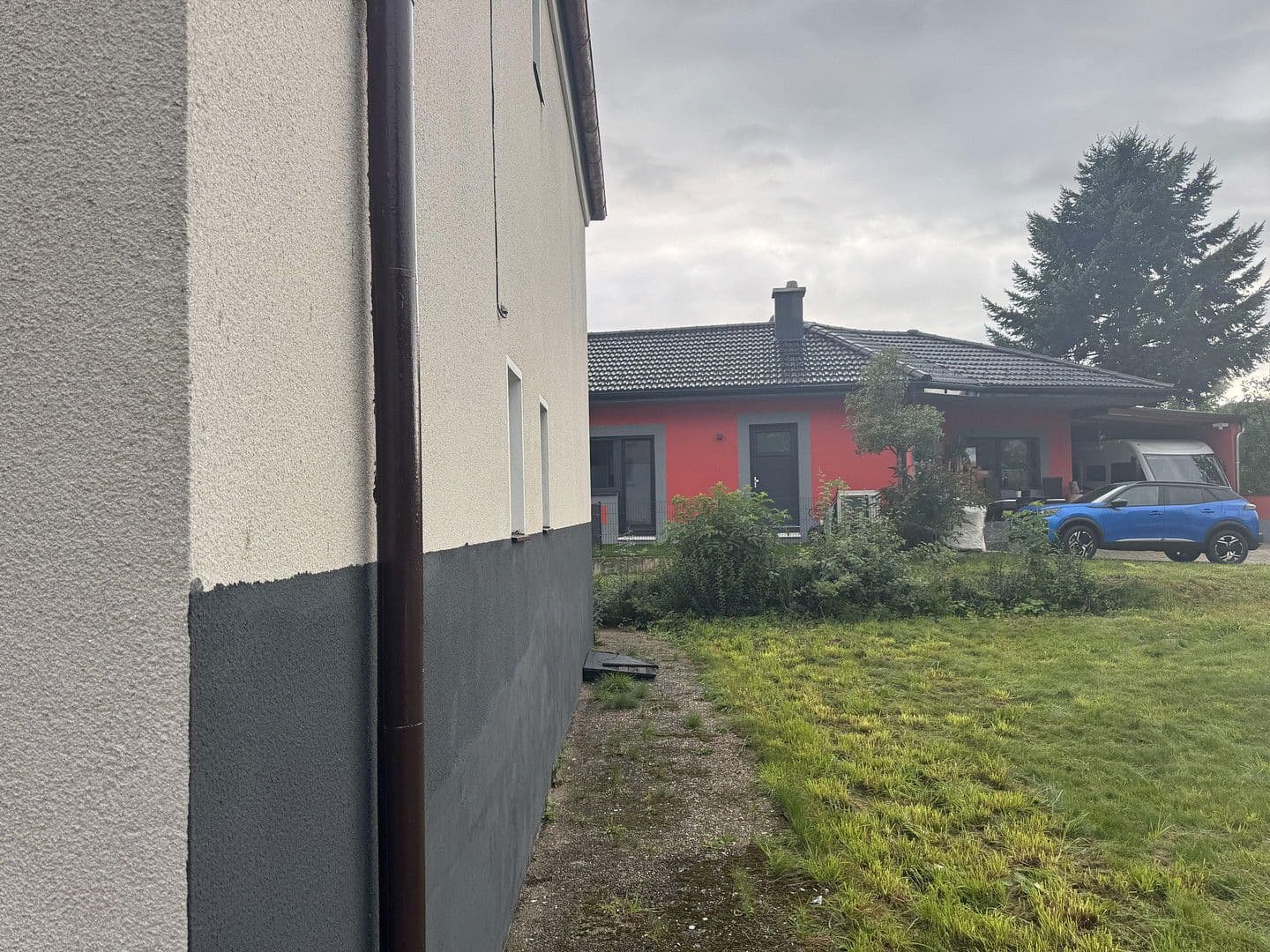 Prodej domu 150 m², pozemek 1.000 m², Höhbuck 7, Roßtal, Bavorsko Prodej domu 150 m², pozemek 1.000 m², Höhbuck 7, Roßtal, Bavorsko