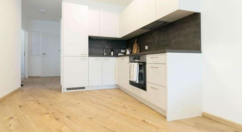 Pronájem bytu 1+kk 35 m², Lugaufstraße 6, Odelzhausen, Bavorsko Pronájem bytu 1+kk 35 m², Lugaufstraße 6, Odelzhausen, Bavorsko