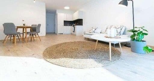 Pronájem bytu 1+kk 35 m², Lugaufstraße 6, Odelzhausen, Bavorsko Pronájem bytu 1+kk 35 m², Lugaufstraße 6, Odelzhausen, Bavorsko