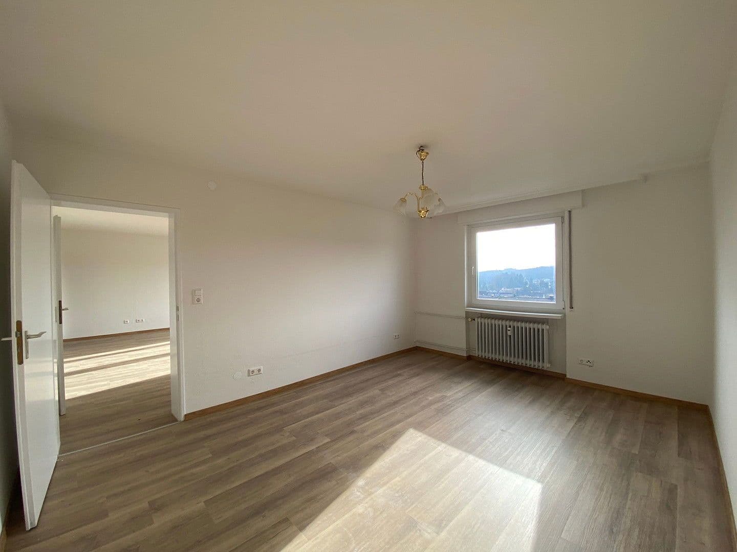 Pronájem bytu 2+kk 55 m², Jestetten, Bádensko-Württembersko Pronájem bytu 2+kk 55 m², Jestetten, Bádensko-Württembersko