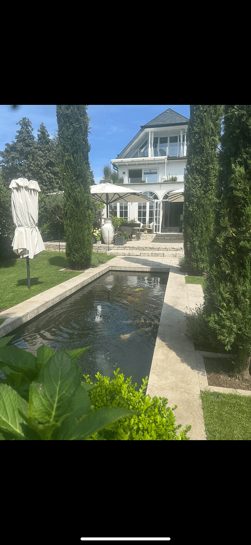 Pronájem bytu 3+1 85 m², Bergische-Landstr.262, Düsseldorf, Severní Porýní-Vestfálsko Pronájem bytu 3+1 85 m², Bergische-Landstr.262, Düsseldorf, Severní Porýní-Vestfálsko