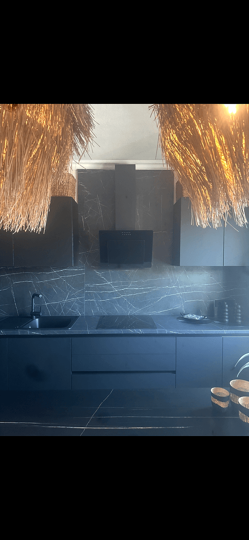 Pronájem bytu 3+1 85 m², Bergische-Landstr.262, Düsseldorf, Severní Porýní-Vestfálsko Pronájem bytu 3+1 85 m², Bergische-Landstr.262, Düsseldorf, Severní Porýní-Vestfálsko