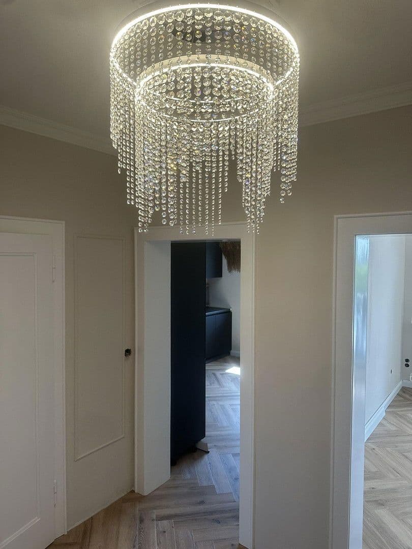 Pronájem bytu 3+1 85 m², Bergische-Landstr.262, Düsseldorf, Severní Porýní-Vestfálsko Pronájem bytu 3+1 85 m², Bergische-Landstr.262, Düsseldorf, Severní Porýní-Vestfálsko