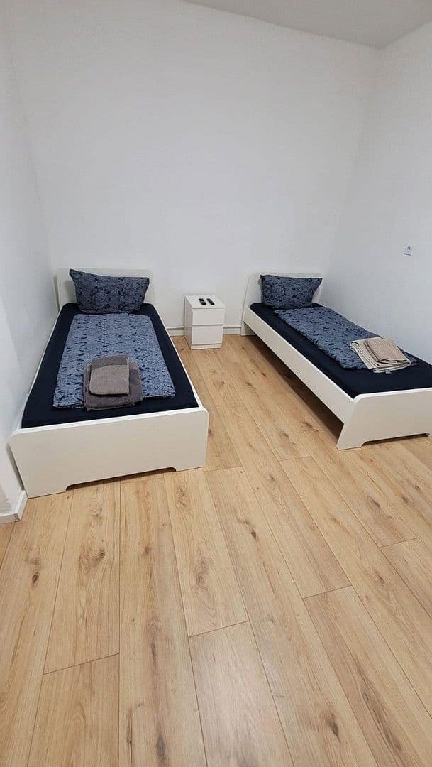 Prodej domu 100 m², pozemek 100 m², Bernbeckplatz 1, Kitzingen, Bavorsko Prodej domu 100 m², pozemek 100 m², Bernbeckplatz 1, Kitzingen, Bavorsko