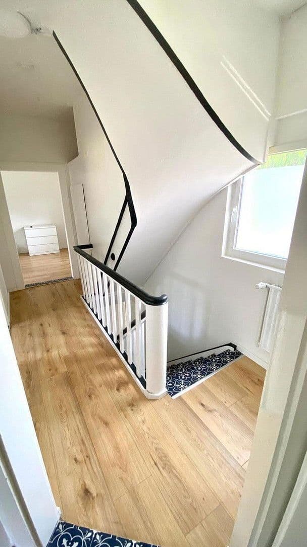 Prodej domu 100 m², pozemek 100 m², Bernbeckplatz 1, Kitzingen, Bavorsko Prodej domu 100 m², pozemek 100 m², Bernbeckplatz 1, Kitzingen, Bavorsko