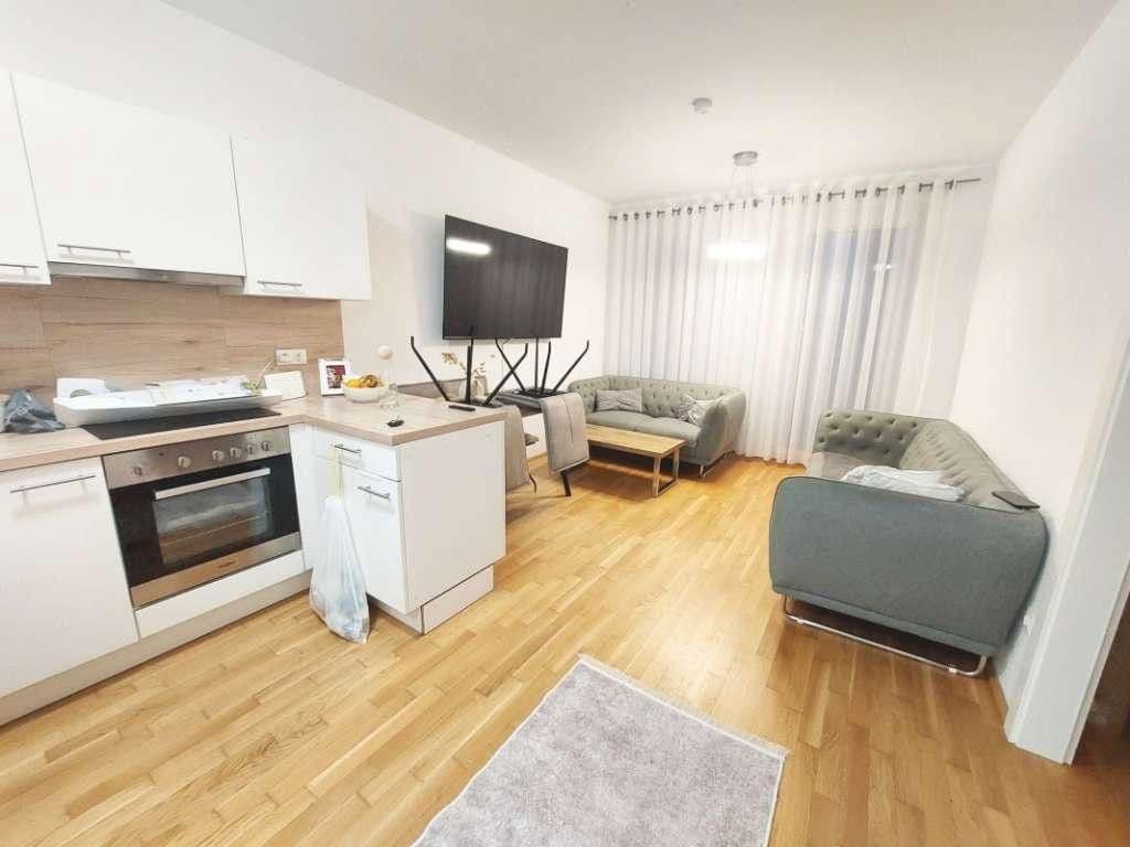 Pronájem bytu 1+kk 31 m², Iglinger Str. 35, Landsberg am Lech, Bavorsko Pronájem bytu 1+kk 31 m², Iglinger Str. 35, Landsberg am Lech, Bavorsko