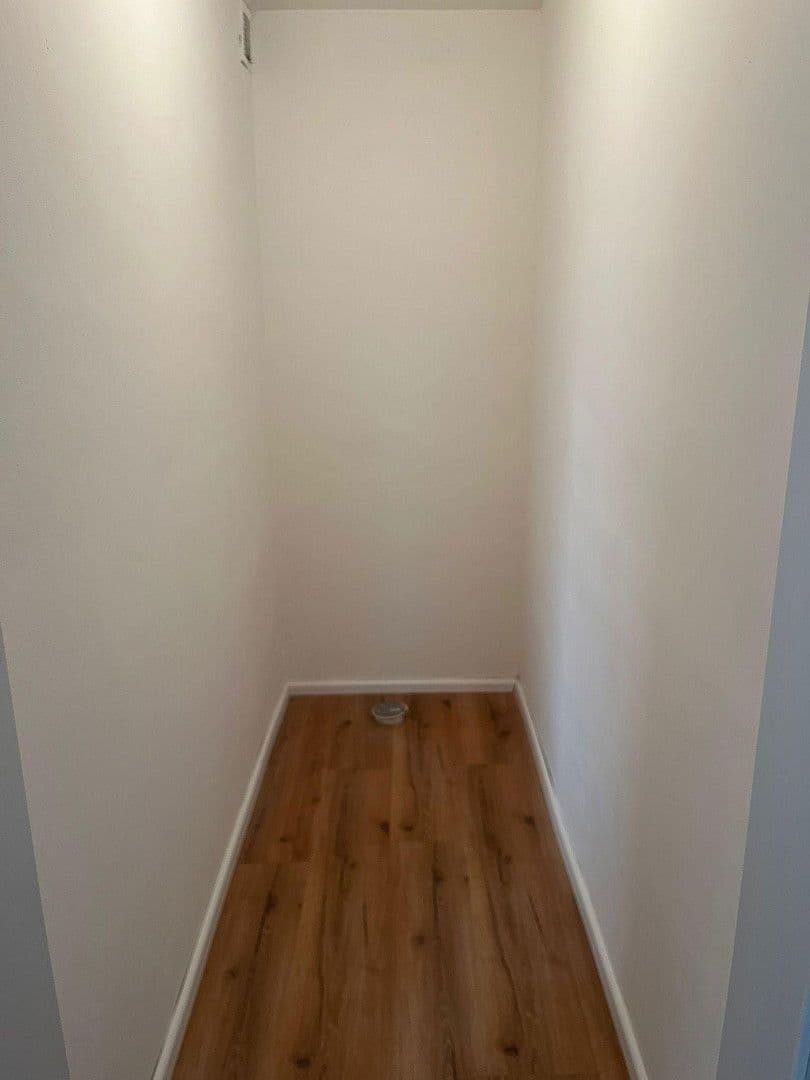 Pronájem bytu 3+1 107 m², Creglingen, Bádensko-Württembersko Pronájem bytu 3+1 107 m², Creglingen, Bádensko-Württembersko