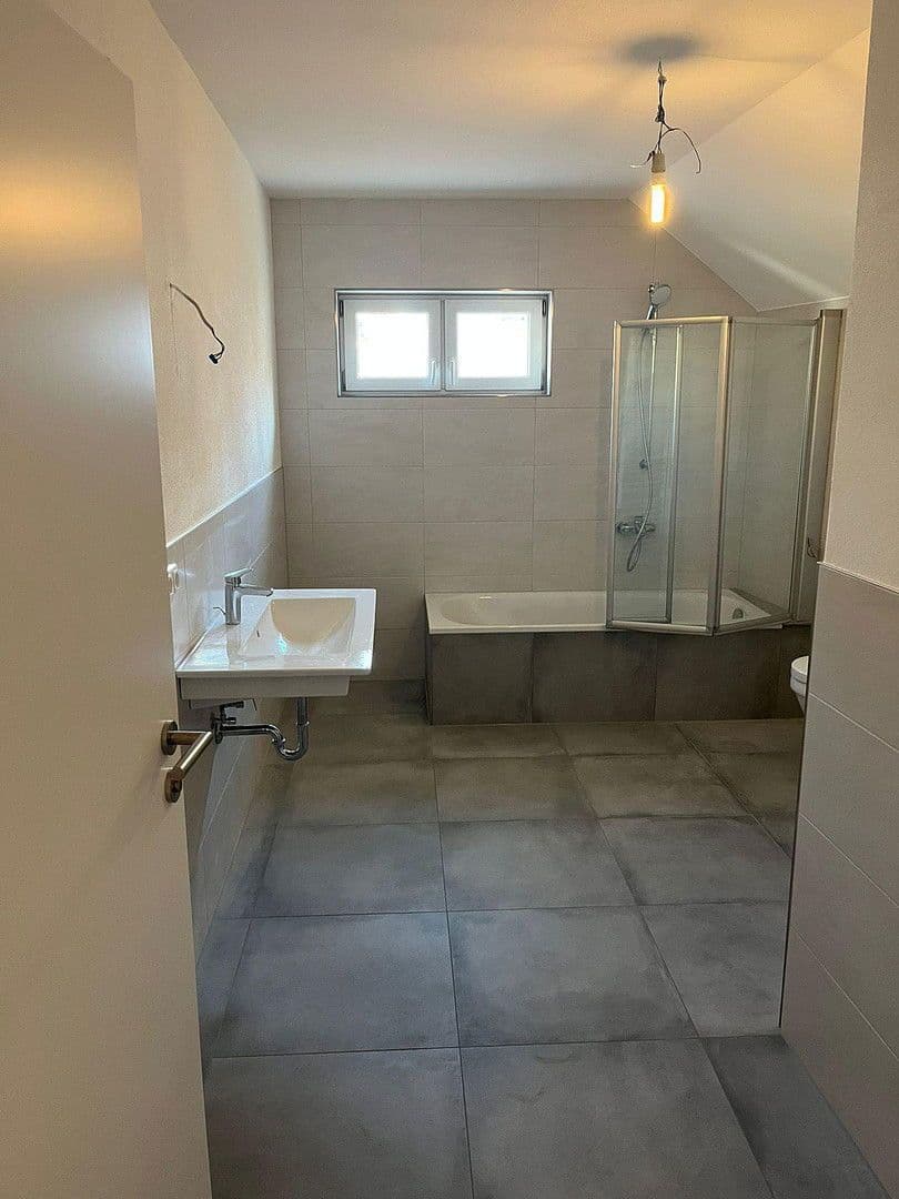 Pronájem bytu 3+1 107 m², Creglingen, Bádensko-Württembersko Pronájem bytu 3+1 107 m², Creglingen, Bádensko-Württembersko