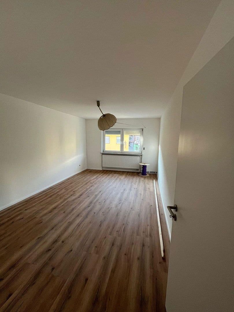 Pronájem bytu 3+1 107 m², Creglingen, Bádensko-Württembersko Pronájem bytu 3+1 107 m², Creglingen, Bádensko-Württembersko
