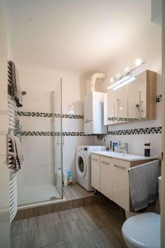 Pronájem bytu 1+kk 34 m², Käsenbachstraße 33, Tübingen, Bádensko-Württembersko Pronájem bytu 1+kk 34 m², Käsenbachstraße 33, Tübingen, Bádensko-Württembersko