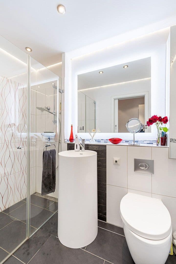 Prodej domu 148 m², pozemek 572 m², Berlin Kladow, Berlín Prodej domu 148 m², pozemek 572 m², Berlin Kladow, Berlín