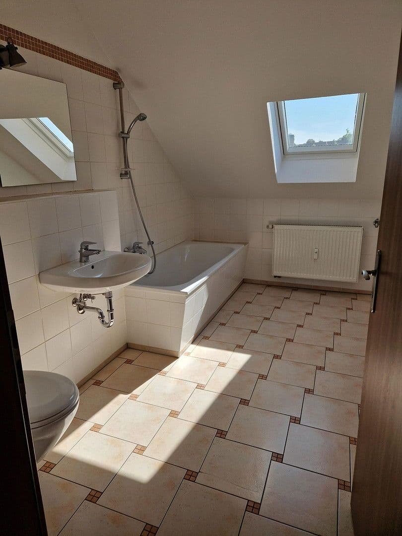 Pronájem bytu 2+1 65 m², Hoyerswerda Str.113, Budyšín, Sasko Pronájem bytu 2+1 65 m², Hoyerswerda Str.113, Budyšín, Sasko