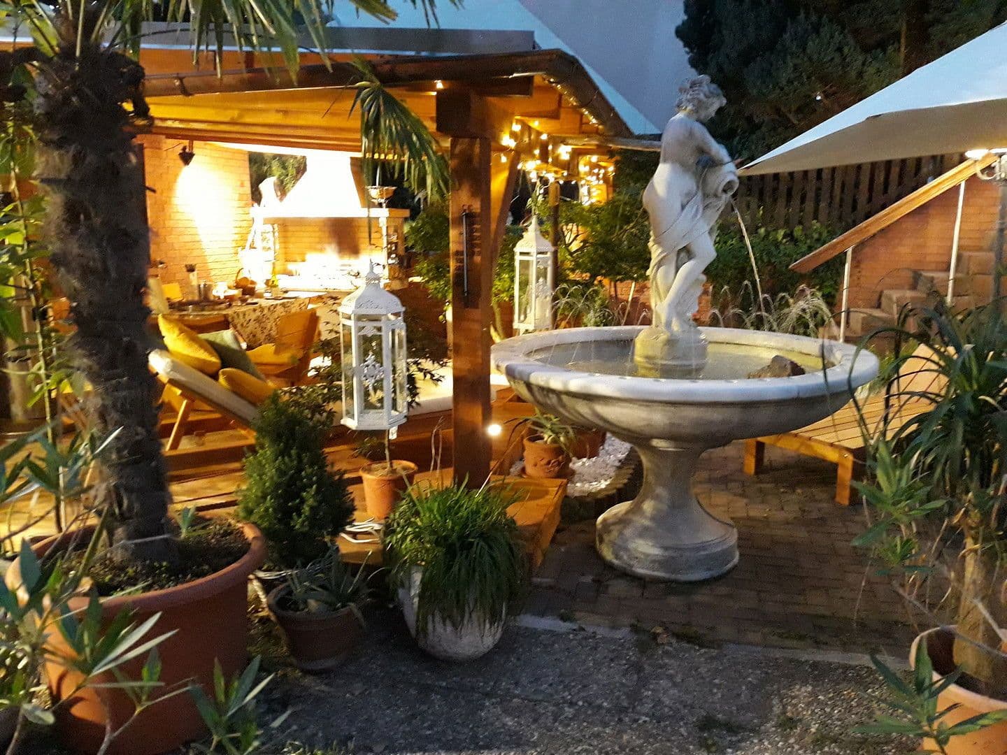 Prodej domu 650 m², pozemek 2.000 m², Bad König, Hessen Prodej domu 650 m², pozemek 2.000 m², Bad König, Hessen