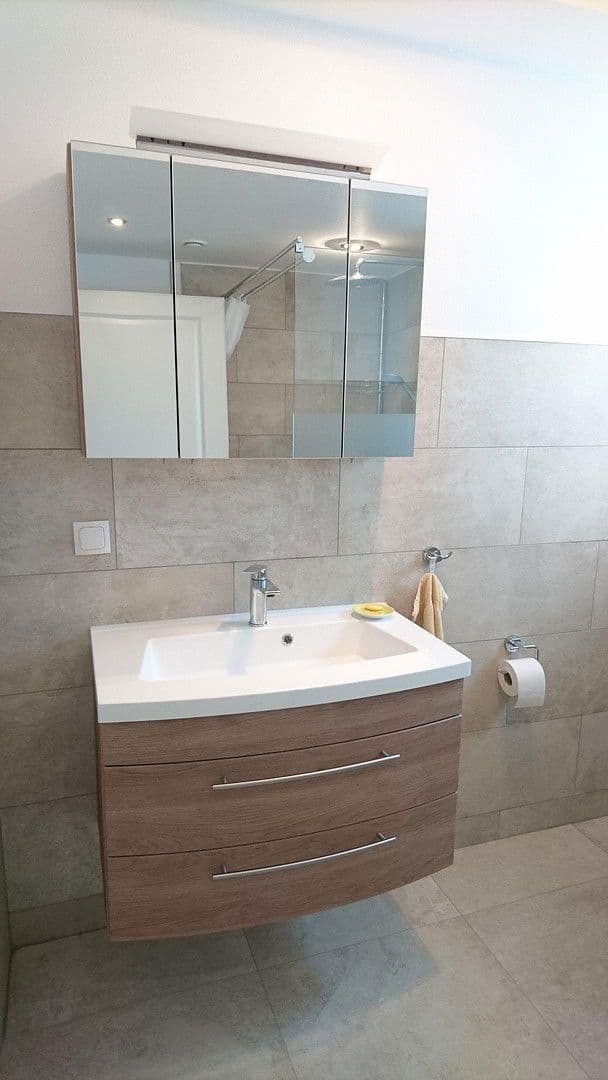 Pronájem bytu 3+1 86 m², Mühltal, Hessen Pronájem bytu 3+1 86 m², Mühltal, Hessen