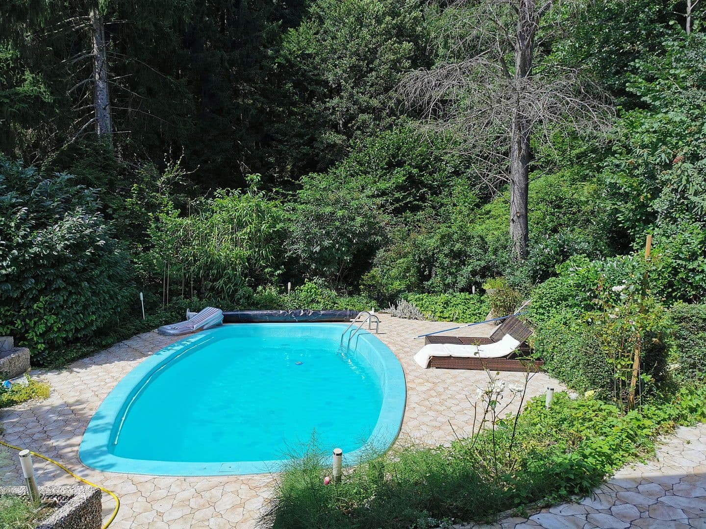 Prodej domu 239 m², pozemek 4.138 m², Badenweiler, Bádensko-Württembersko Prodej domu 239 m², pozemek 4.138 m², Badenweiler, Bádensko-Württembersko