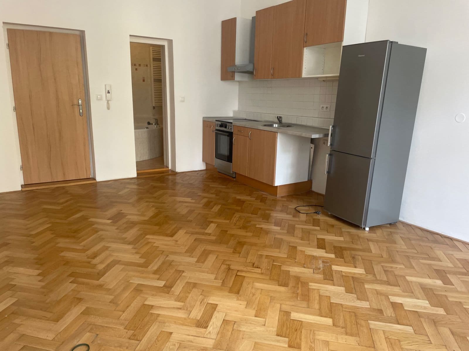 Pronájem bytu 2+kk 55 m², Muchova, Praha, Praha Pronájem bytu 2+kk 55 m², Muchova, Praha, Praha