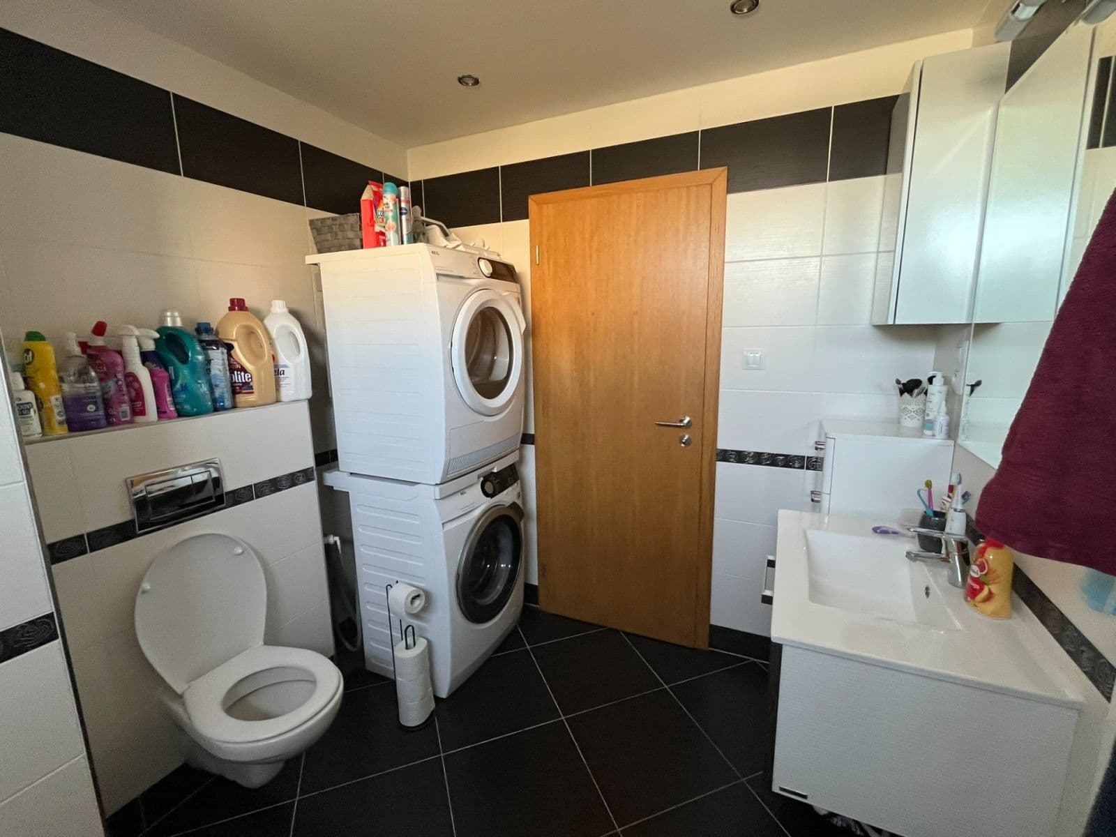 Pronájem bytu 2+kk 58 m², Freiwaldova, Praha, Praha Pronájem bytu 2+kk 58 m², Freiwaldova, Praha, Praha