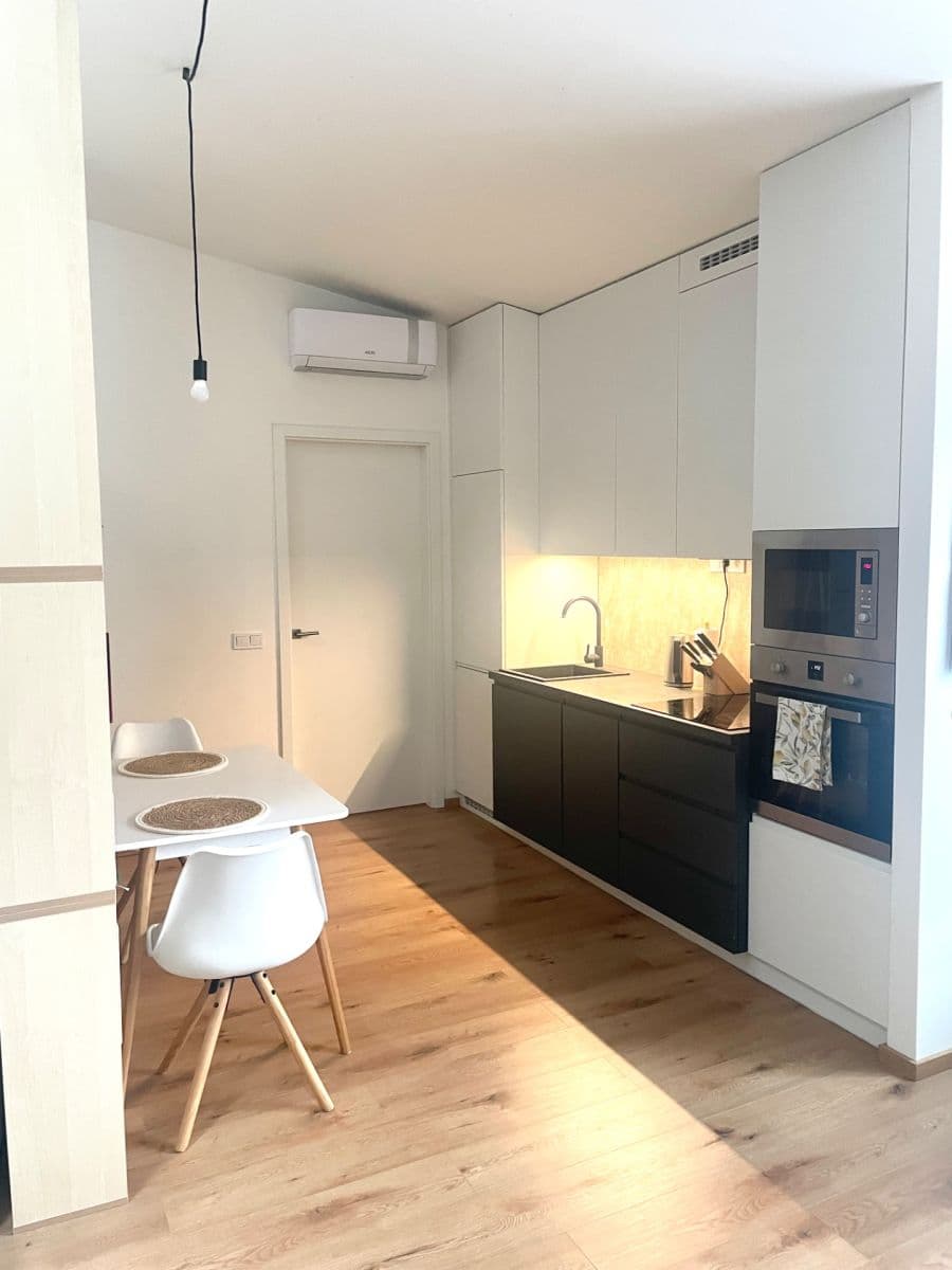 Prodej bytu 1+kk 42 m², Ďáblická, Praha, Praha Prodej bytu 1+kk 42 m², Ďáblická, Praha, Praha