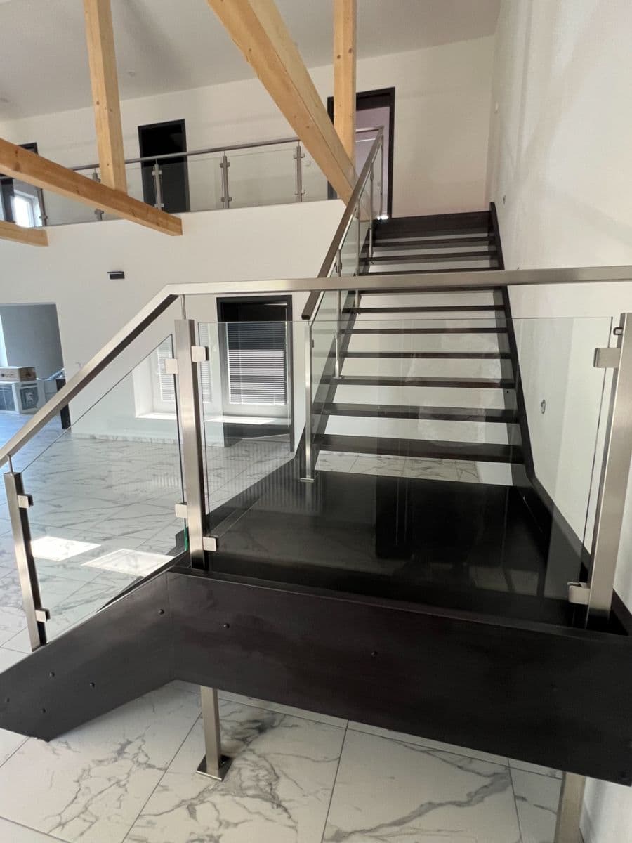 Prodej domu 340 m², pozemek 1.990 m², K Holotovci, Orlová, Moravskoslezský kraj Prodej domu 340 m², pozemek 1.990 m², K Holotovci, Orlová, Moravskoslezský kraj