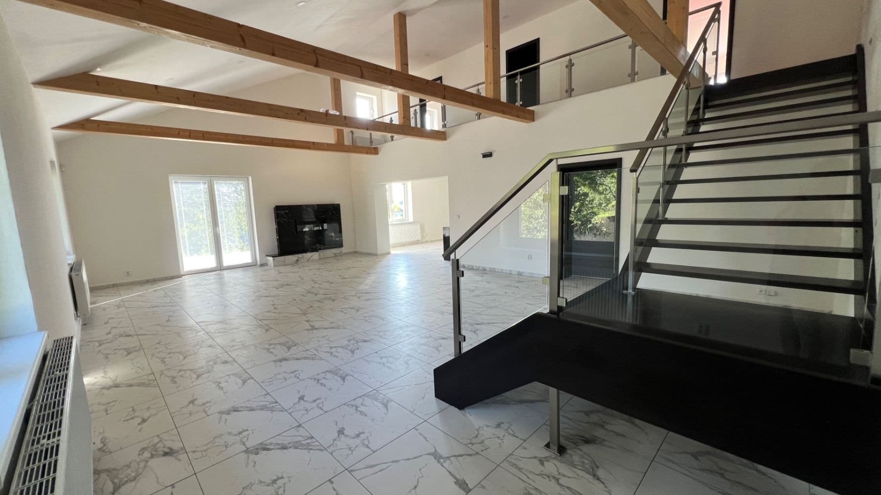 Prodej domu 340 m², pozemek 1.990 m², K Holotovci, Orlová, Moravskoslezský kraj Prodej domu 340 m², pozemek 1.990 m², K Holotovci, Orlová, Moravskoslezský kraj