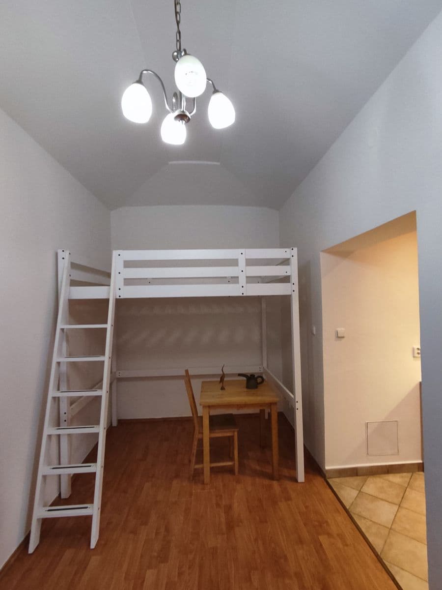 Pronájem bytu 1+kk 22 m², Bubenská, Praha, Praha Pronájem bytu 1+kk 22 m², Bubenská, Praha, Praha