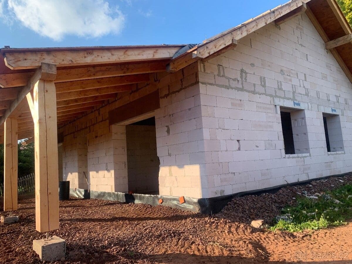 Prodej domu 145 m², pozemek 1.139 m², Hejtmánkovice, Královéhradecký kraj Prodej domu 145 m², pozemek 1.139 m², Hejtmánkovice, Královéhradecký kraj