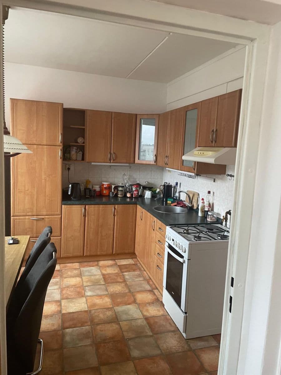 Pronájem bytu 2+1 63 m², Úvalská, Karlovy Vary, Karlovarský kraj Pronájem bytu 2+1 63 m², Úvalská, Karlovy Vary, Karlovarský kraj