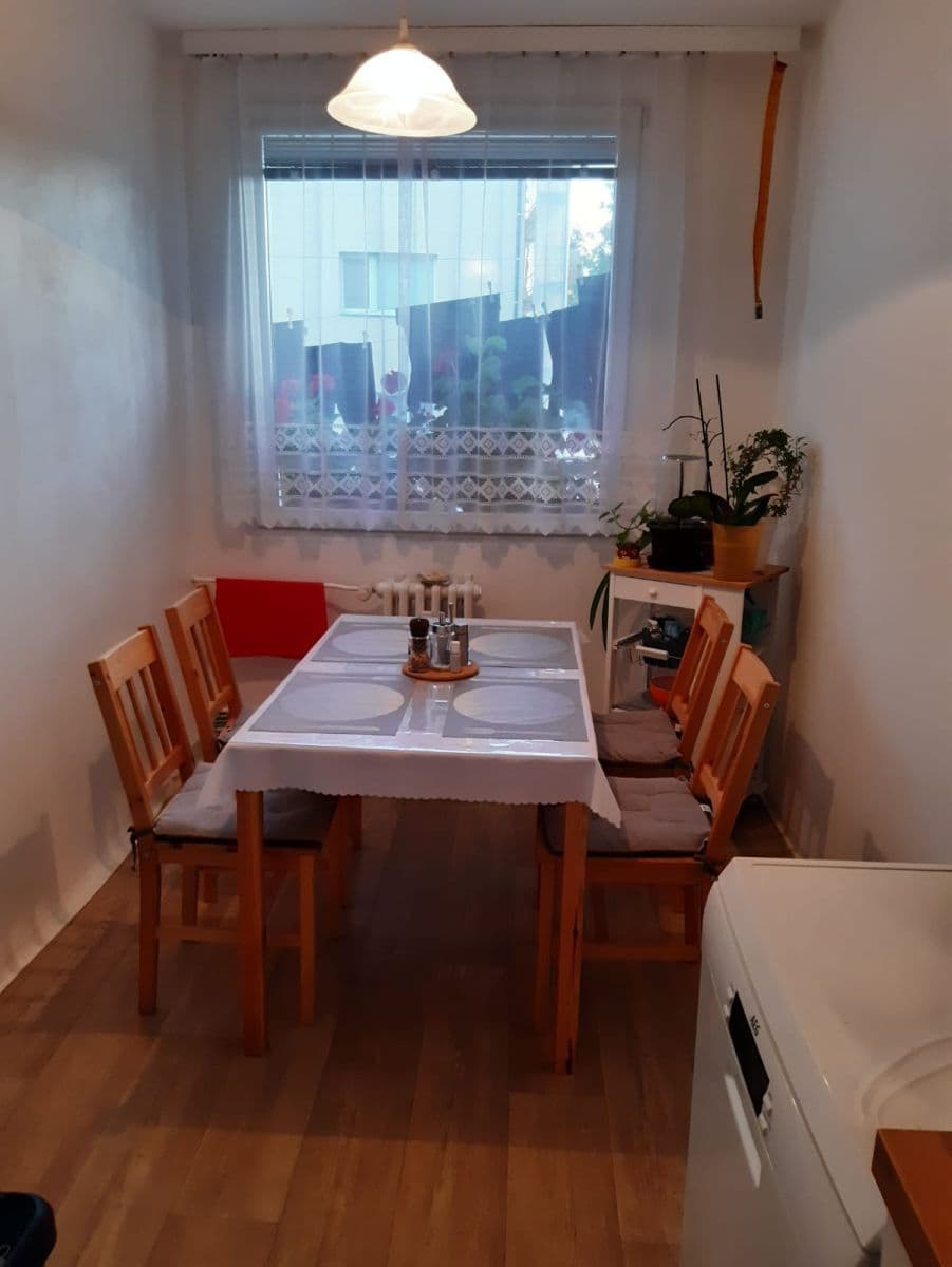 Pronájem bytu 3+kk 77 m², Lidická, Votice, Středočeský kraj Pronájem bytu 3+kk 77 m², Lidická, Votice, Středočeský kraj