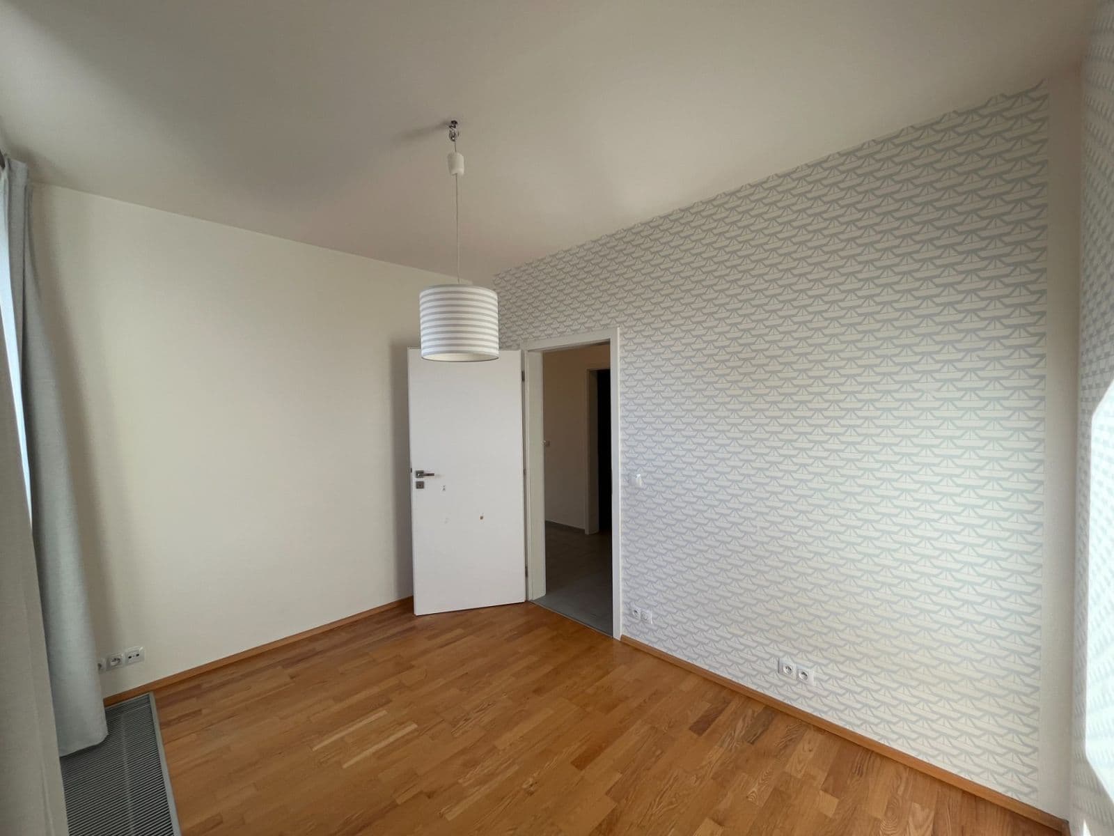 Pronájem bytu 4+kk 90 m², U Uranie, Praha, Praha Pronájem bytu 4+kk 90 m², U Uranie, Praha, Praha