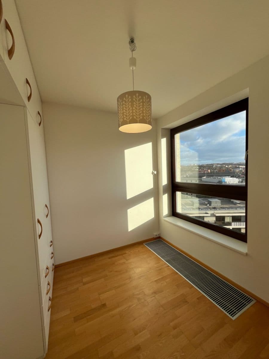 Pronájem bytu 4+kk 90 m², U Uranie, Praha, Praha Pronájem bytu 4+kk 90 m², U Uranie, Praha, Praha