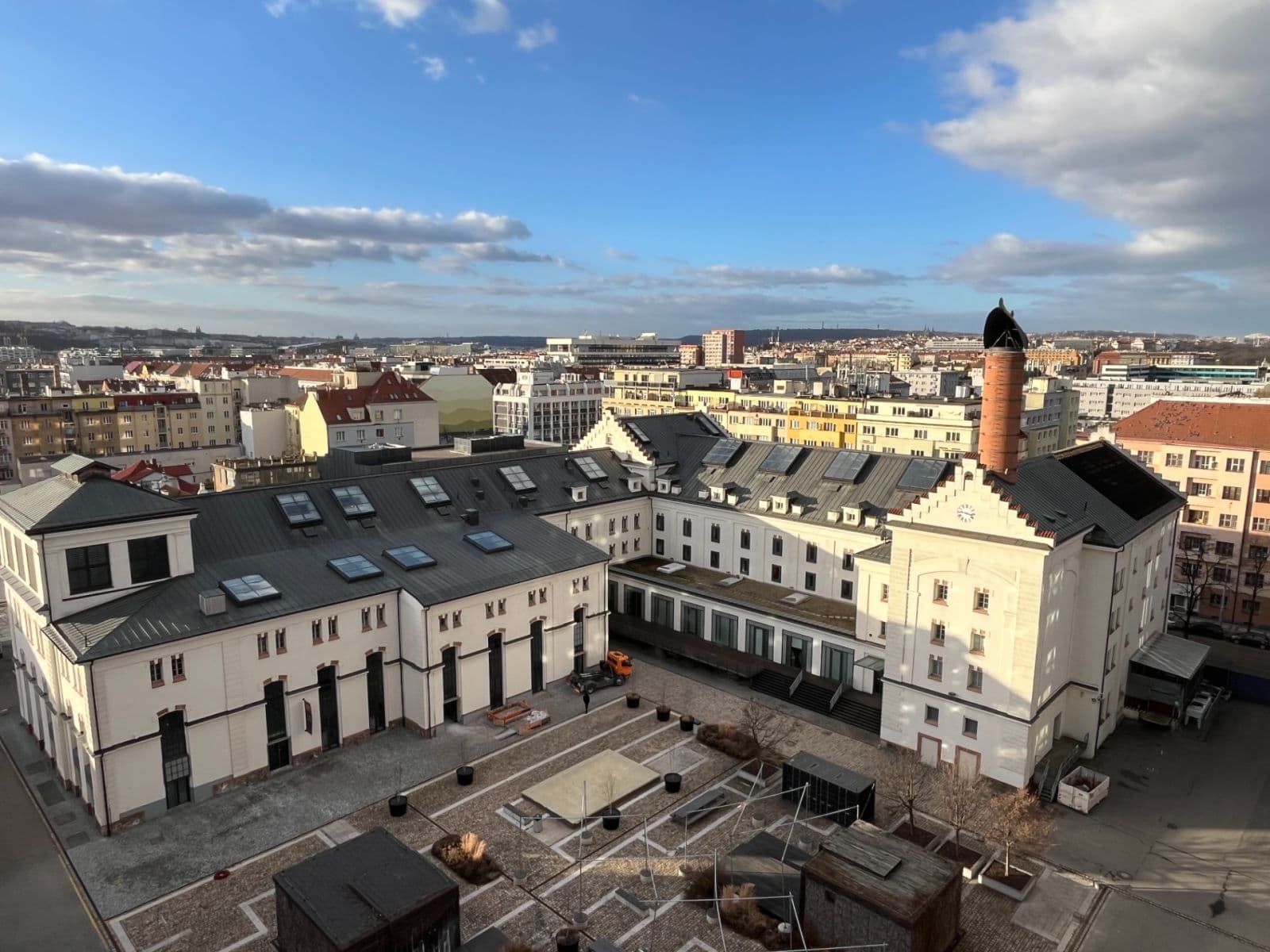 Pronájem bytu 4+kk 90 m², U Uranie, Praha, Praha Pronájem bytu 4+kk 90 m², U Uranie, Praha, Praha