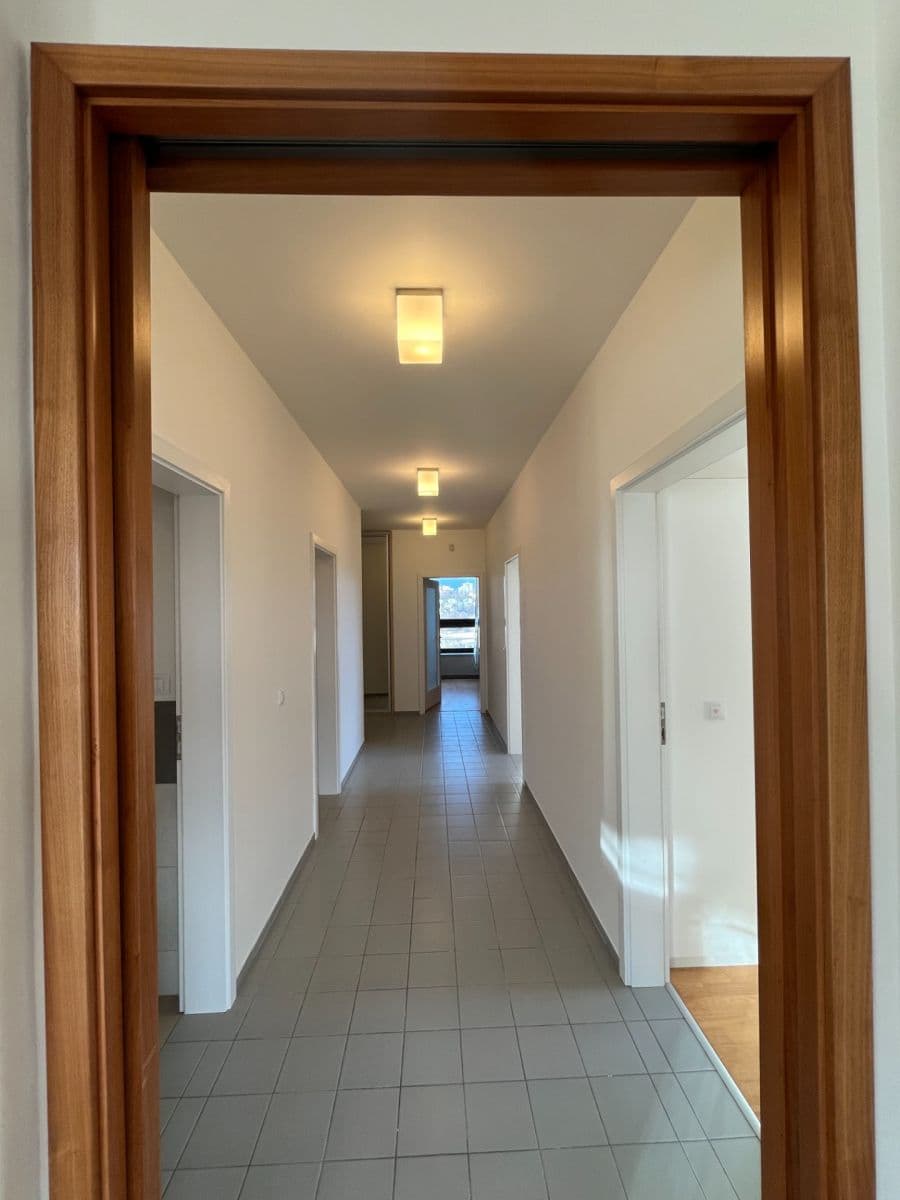 Pronájem bytu 4+kk 90 m², U Uranie, Praha, Praha Pronájem bytu 4+kk 90 m², U Uranie, Praha, Praha