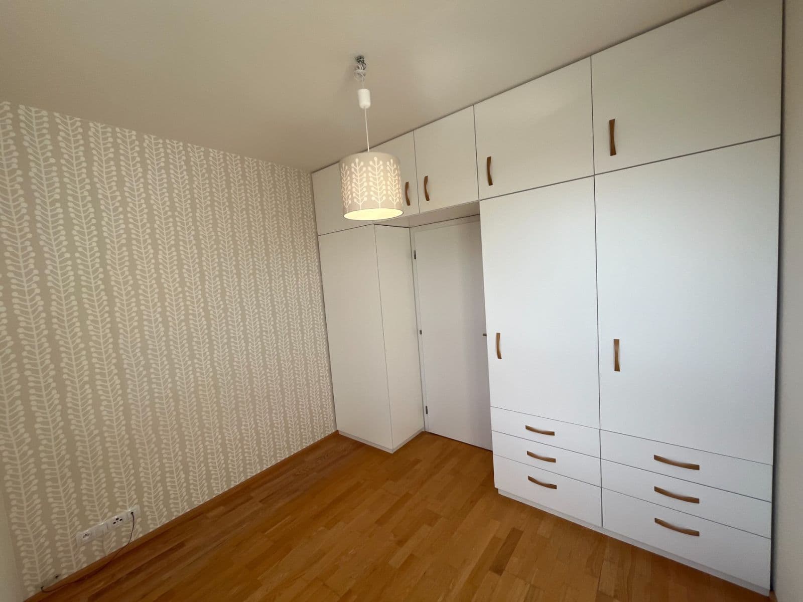 Pronájem bytu 4+kk 90 m², U Uranie, Praha, Praha Pronájem bytu 4+kk 90 m², U Uranie, Praha, Praha