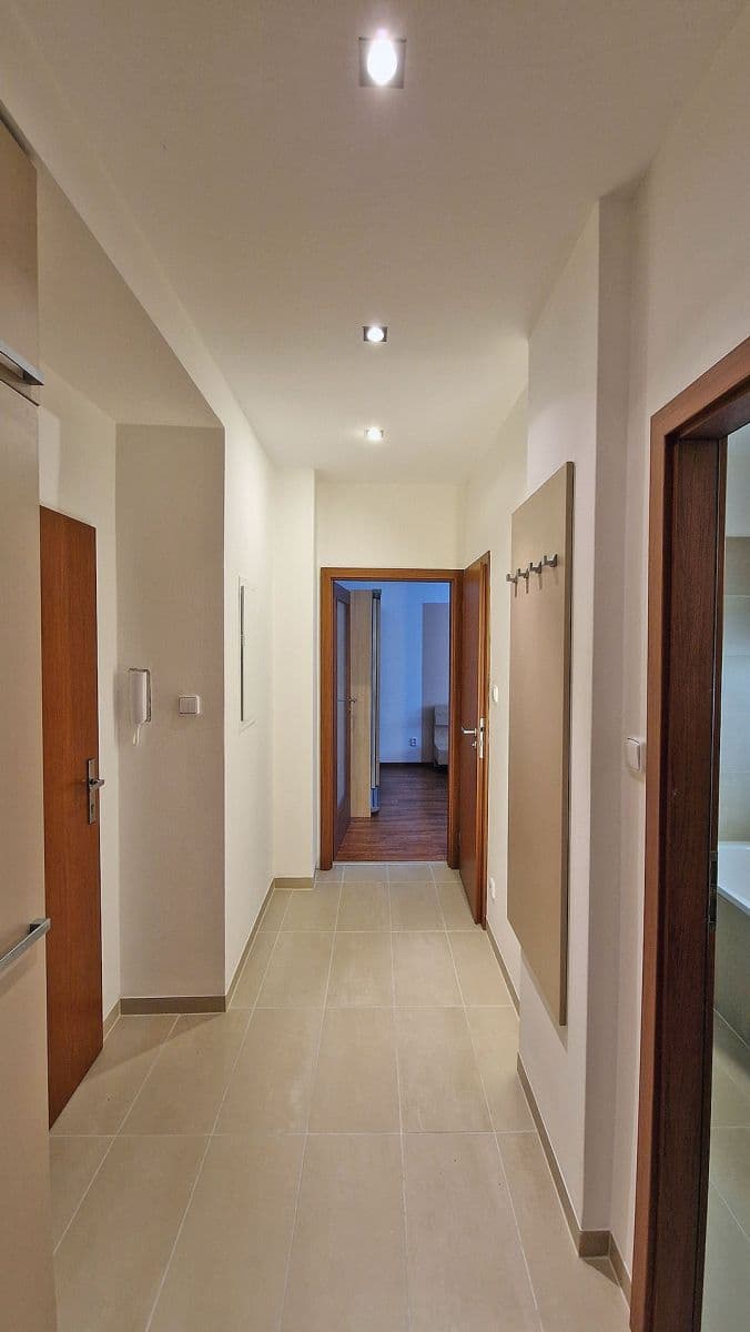 Pronájem bytu 2+1 50 m², Karla Pokorného, Ostrava, Moravskoslezský kraj Pronájem bytu 2+1 50 m², Karla Pokorného, Ostrava, Moravskoslezský kraj