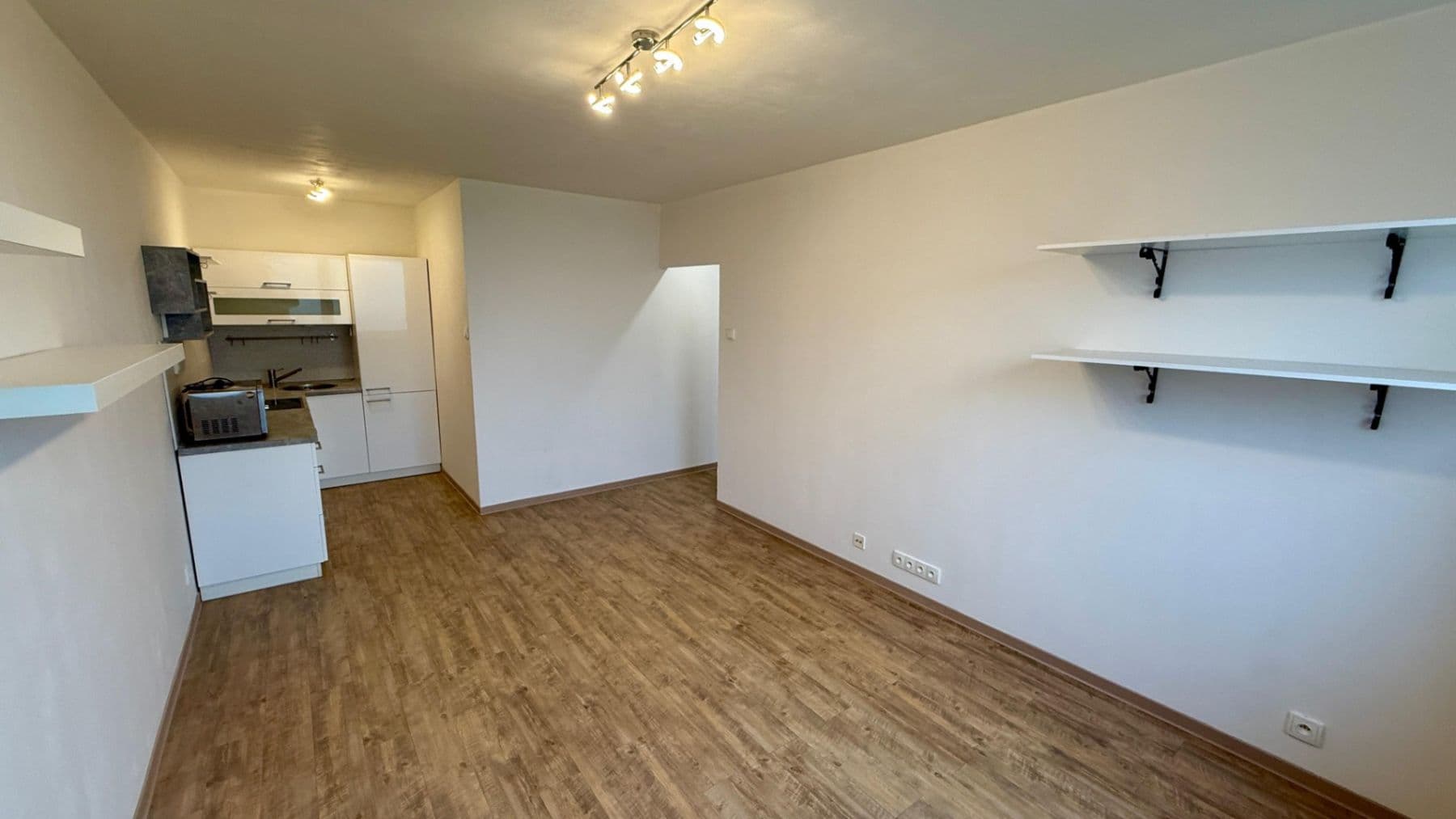 Pronájem bytu 2+kk 40 m², Františka Malíka, Most, Ústecký kraj Pronájem bytu 2+kk 40 m², Františka Malíka, Most, Ústecký kraj