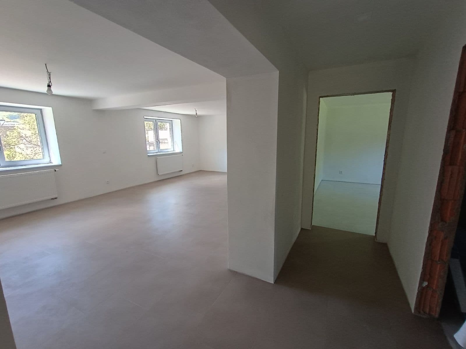 Prodej domu 195 m², pozemek 1.450 m², Potoční, Hvozdná, Zlínský kraj Prodej domu 195 m², pozemek 1.450 m², Potoční, Hvozdná, Zlínský kraj